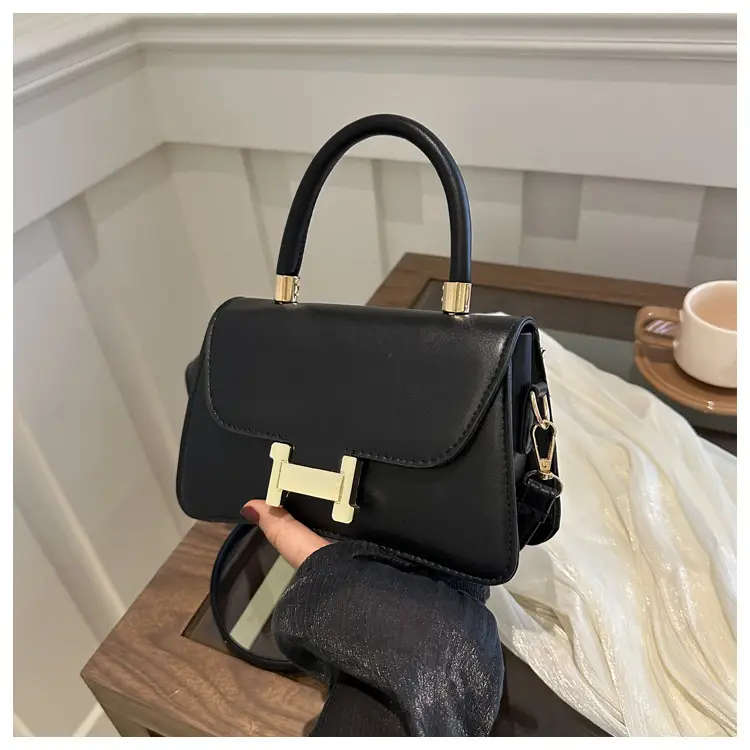 Women's Black H-H Shoulder Bag 2024 Summer — feature 14