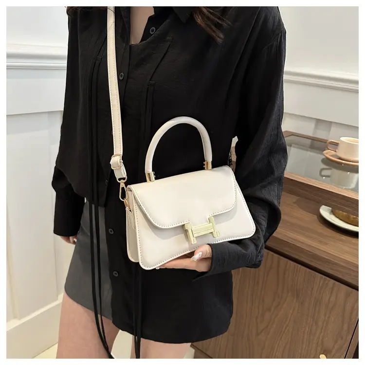 Women's Black H-H Shoulder Bag 2024 Summer — feature 23