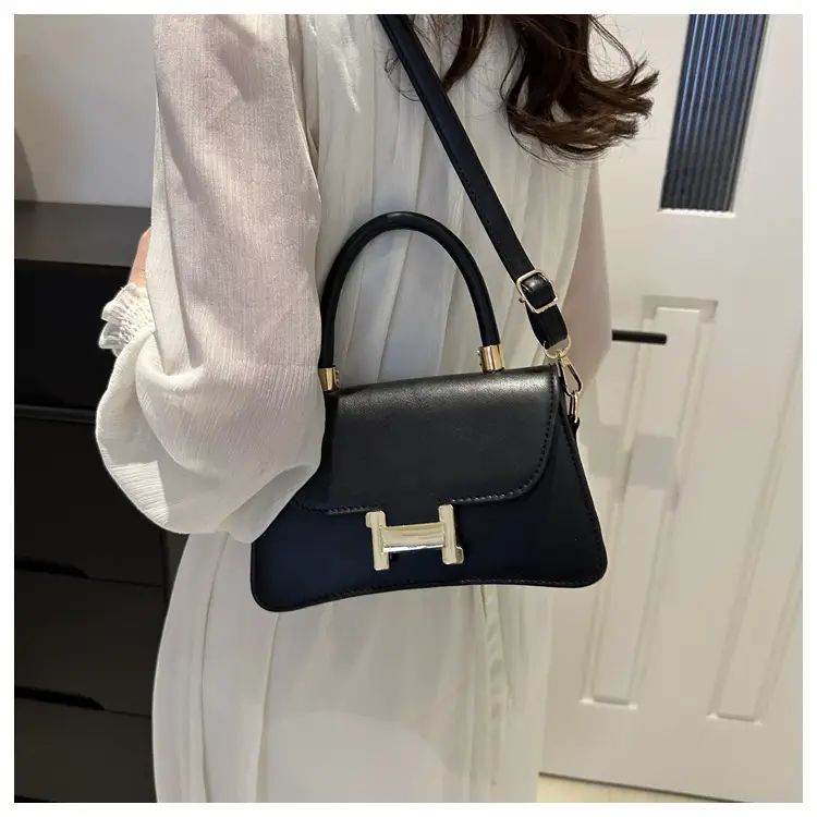 Women's Black H-H Shoulder Bag 2024 Summer — feature 27