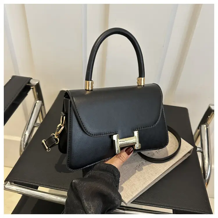 Women's Black H-H Shoulder Bag 2024 Summer - Image 2