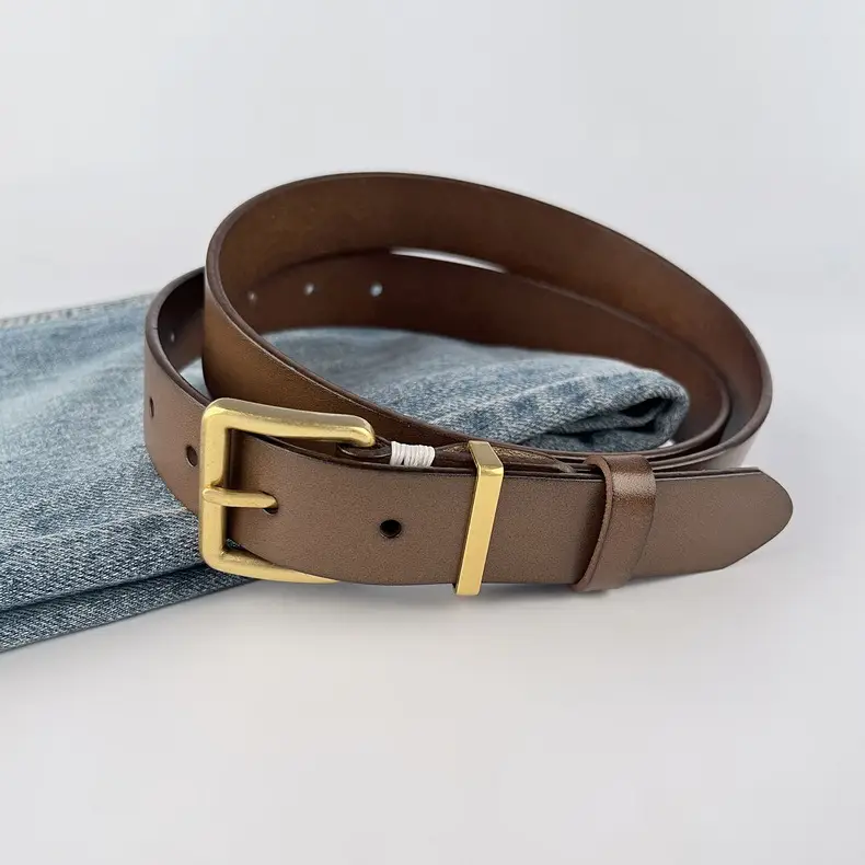 Black Vintage Genuine Leather Women's Belt with Gold Buckle — feature 23