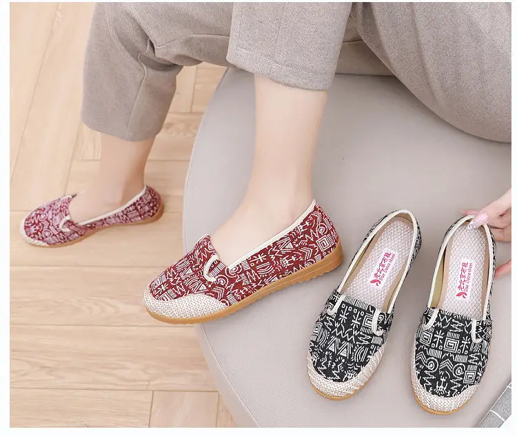 Spring and Summer New Old Beijing Cloth Shoes Women's Single-layer Shoes Women's Shoes Flat Heeled Ethnic Style Shallow Mouth Middle-aged and Elderly Slip-on Mom Shoes — feature 16