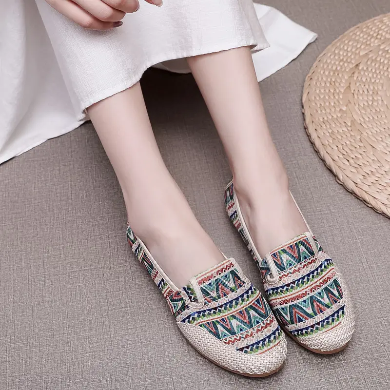 Spring and Summer New Shoes, New Flats, Canvas Shoes, Casual Women's Shoes, Comfortable Non-Slip Fisherman's Shoes, One-Legged Tbottomon Soles - Image 16