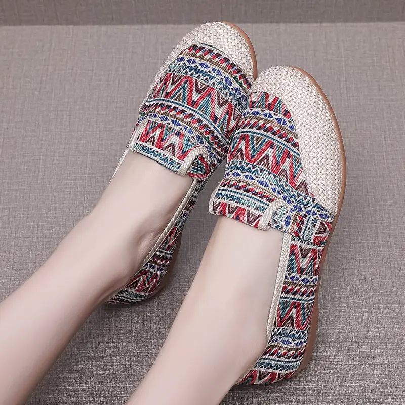 Spring and Summer New Shoes, New Flats, Canvas Shoes, Casual Women's Shoes, Comfortable Non-Slip Fisherman's Shoes, One-Legged Tbottomon Soles - Image 17