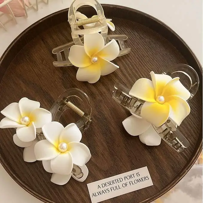 Plumed Hair Clip for Women Summer 2024 - Image 20
