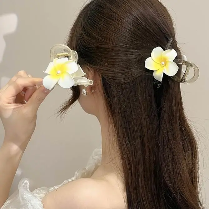 Plumed Hair Clip for Women Summer 2024 - Image 21