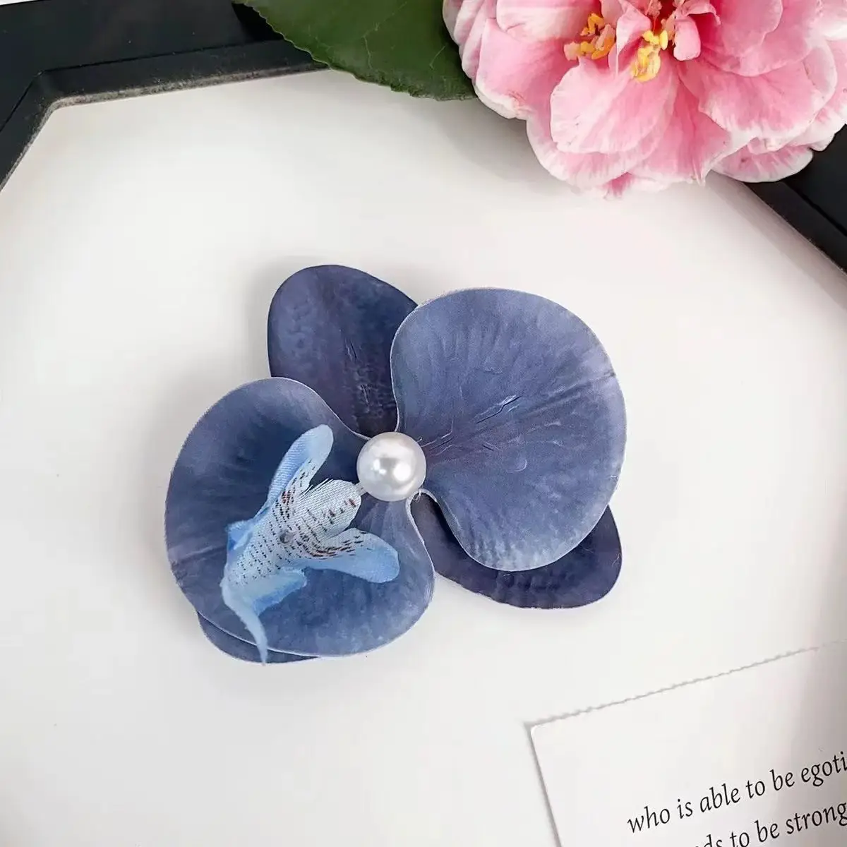 Plumed Hair Clip for Women Summer 2024 - Image 17
