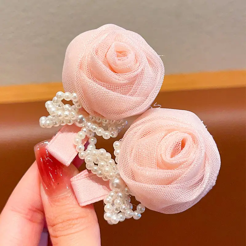 Plumed Hair Clip for Women Summer 2024 - Image 5