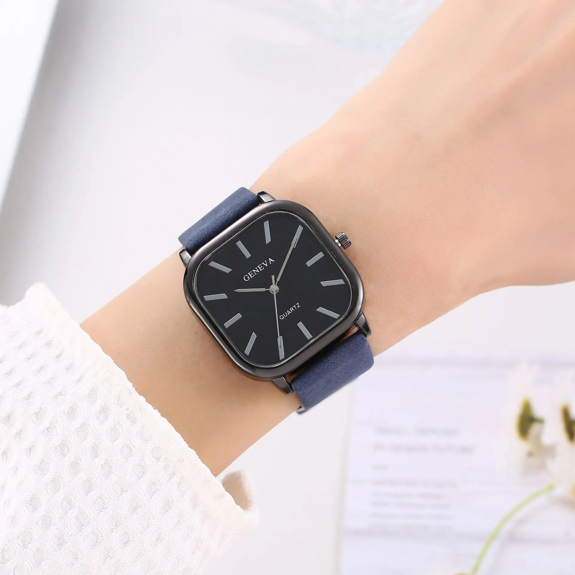 Women's Rose Gold Square Watch Brown Strap Quartz - Image 7