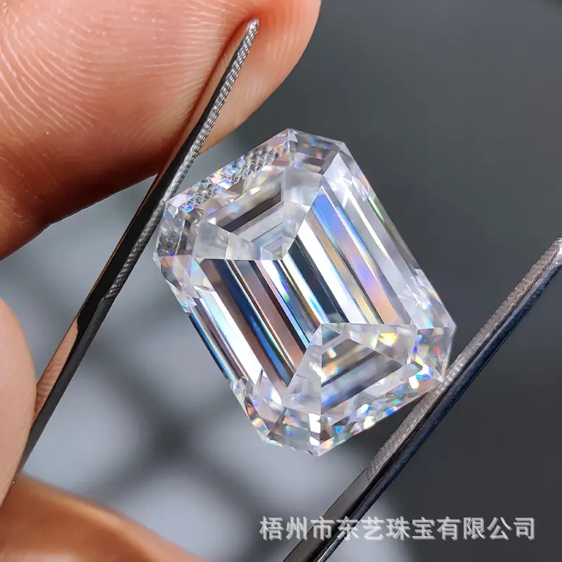 Moissanite Bare Stone Emerald DEFGH Net VVS1 - Image 4