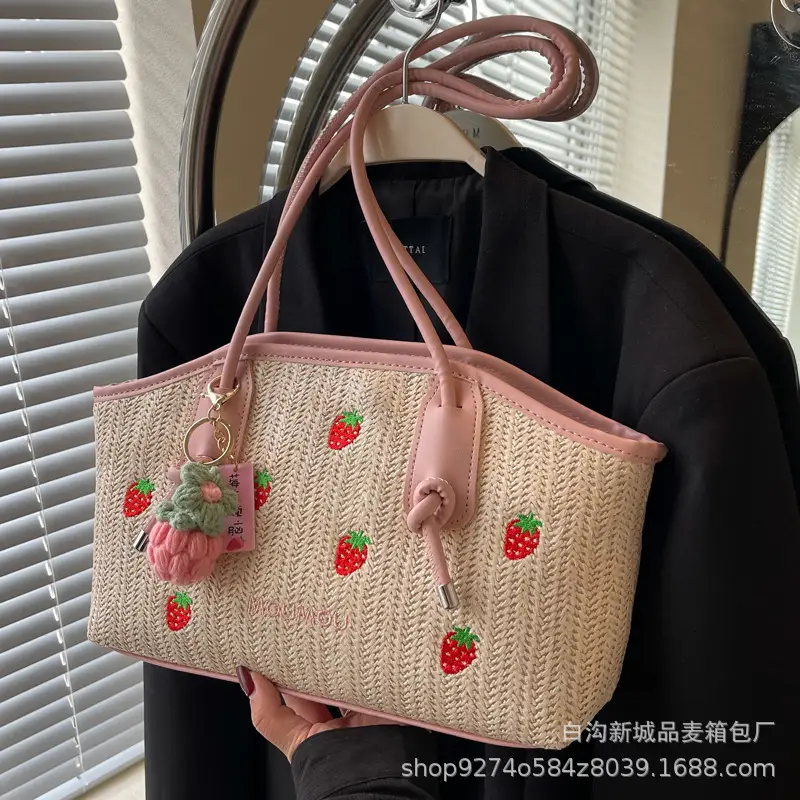 Straw Tote Bag Women Large Capacity Strawberry Embroidered - Image 6