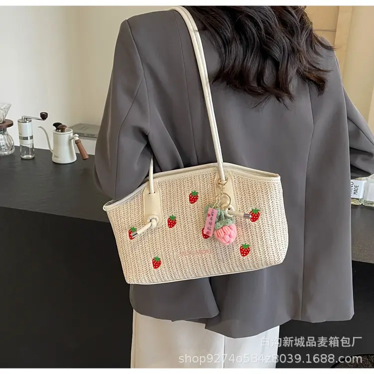 Straw Tote Bag Women Large Capacity Strawberry Embroidered — feature 13