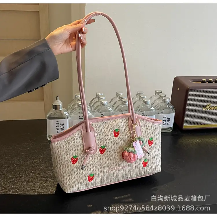 Straw Tote Bag Women Large Capacity Strawberry Embroidered — feature 14