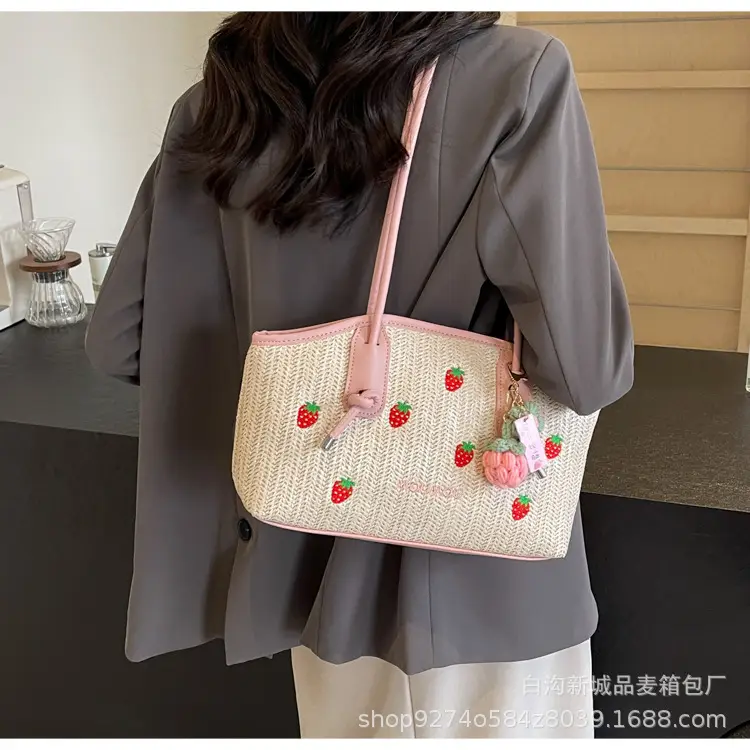 Straw Tote Bag Women Large Capacity Strawberry Embroidered — feature 15