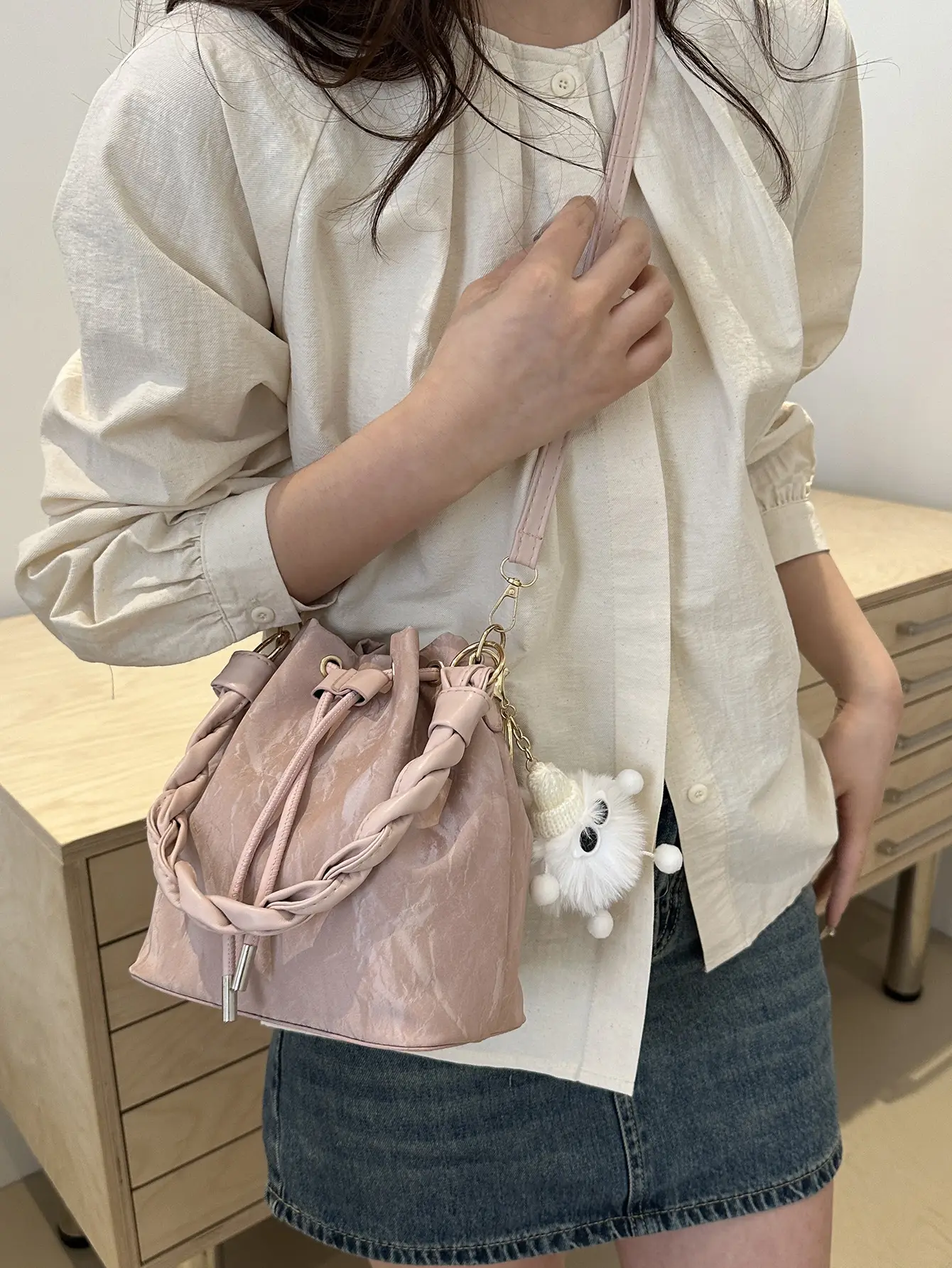 Korean Style Bucket Bag Women's Shoulder Bag Summer 2024 - Image 8