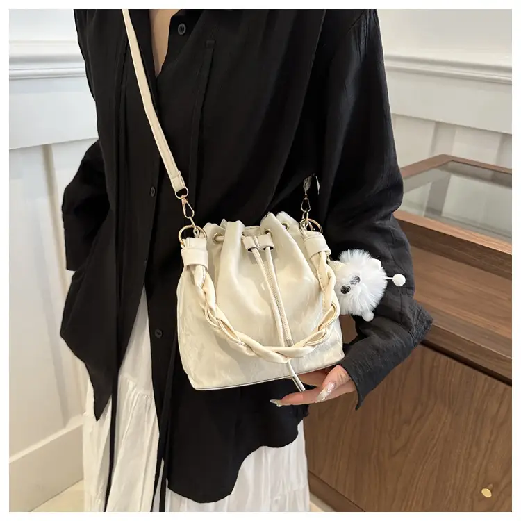 Korean Style Bucket Bag Women's Shoulder Bag Summer 2024 — feature 8