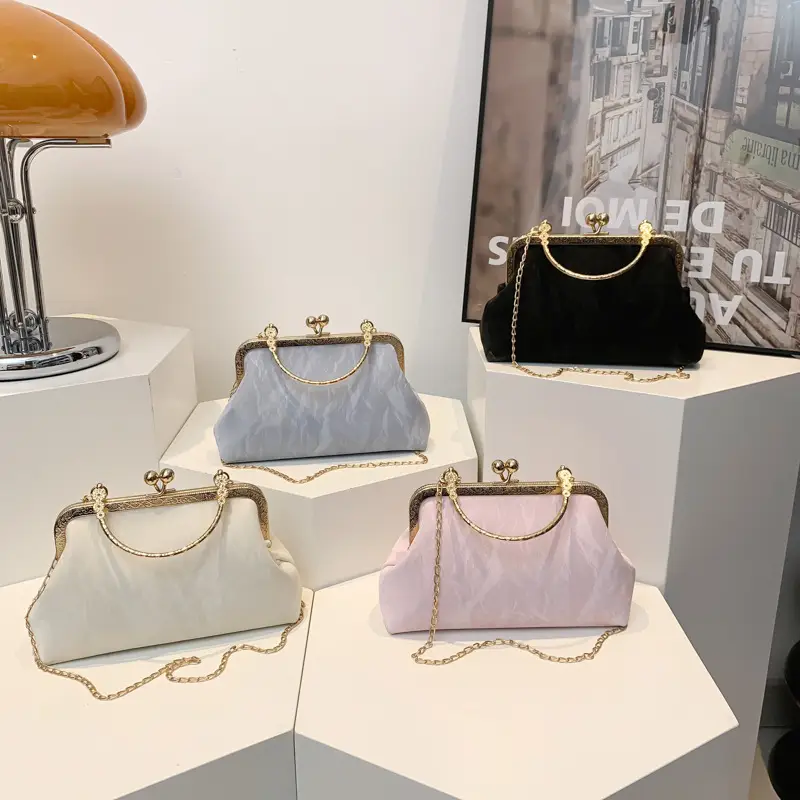 Pink Velvet Clip Chain Shoulder Bag for Women - Image 5