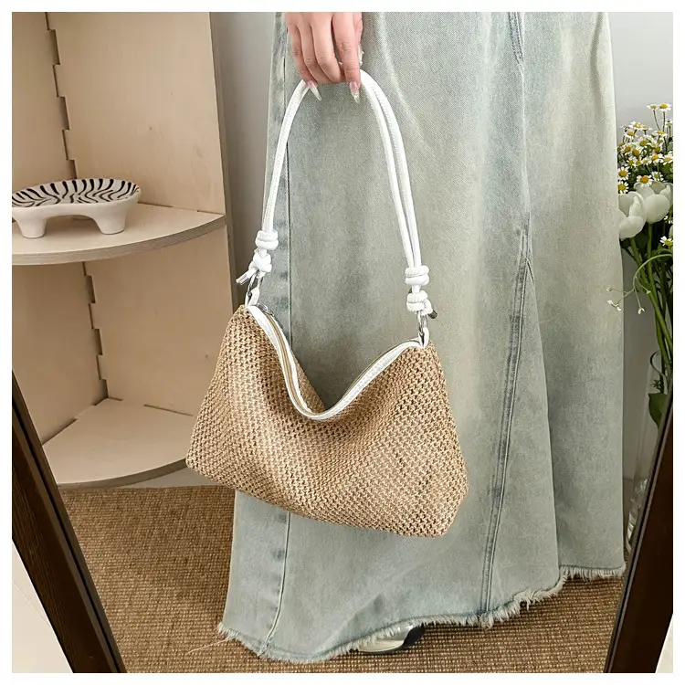Women Straw Handbag Vintage Woven Large Capacity — feature 2