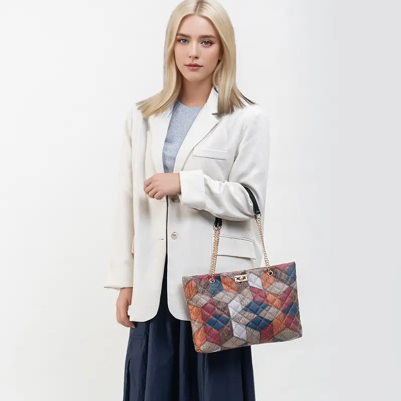 Women Color Diamond Embroidered Tote Bag with Chain Strap