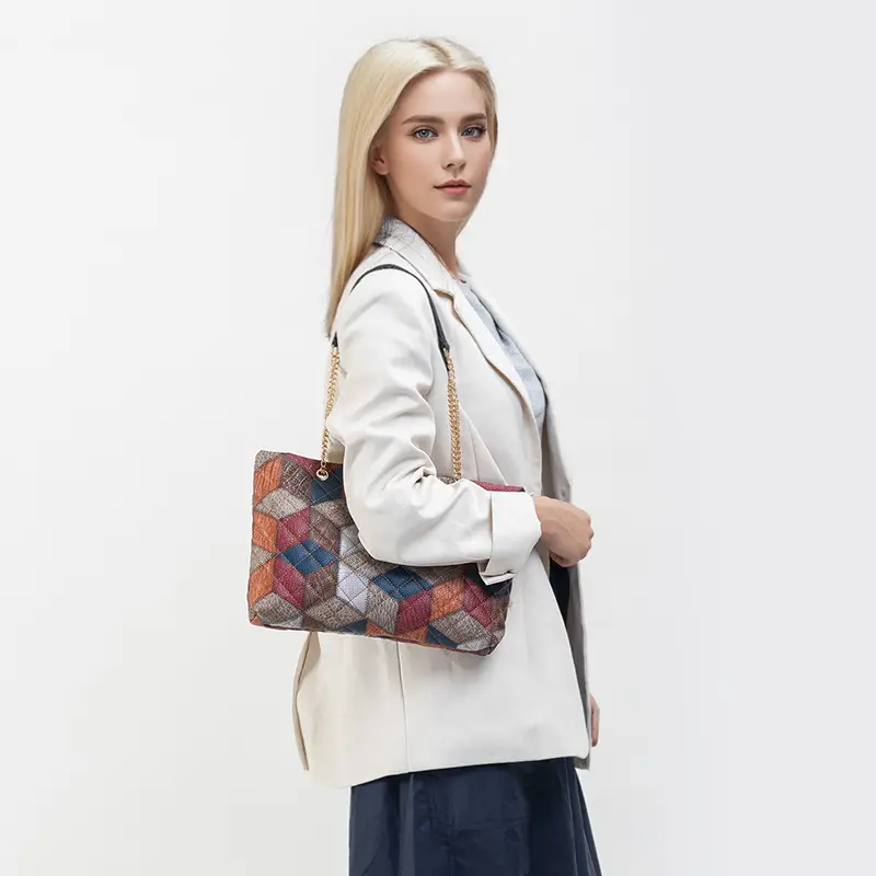Women Color Diamond Embroidered Tote Bag with Chain Strap