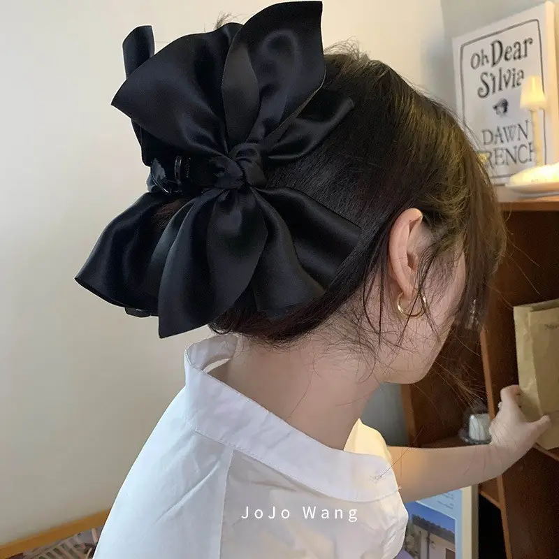 big bow black