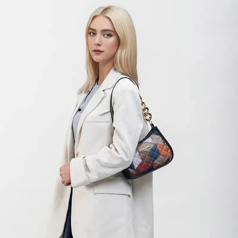 Colorful Diamond Print Shoulder Bag for Women - Image 7