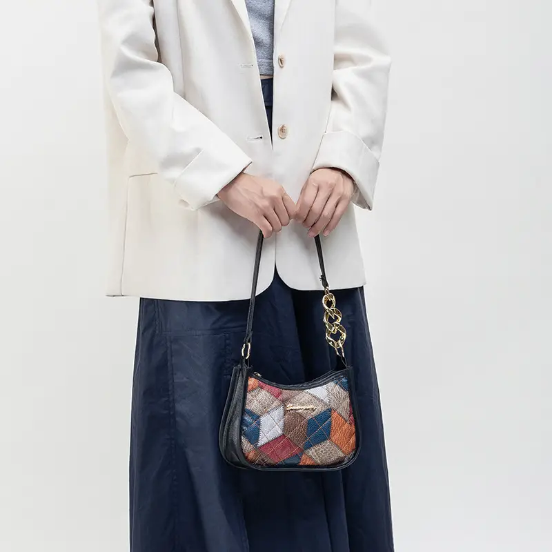 Colorful Diamond Print Shoulder Bag for Women - Image 8