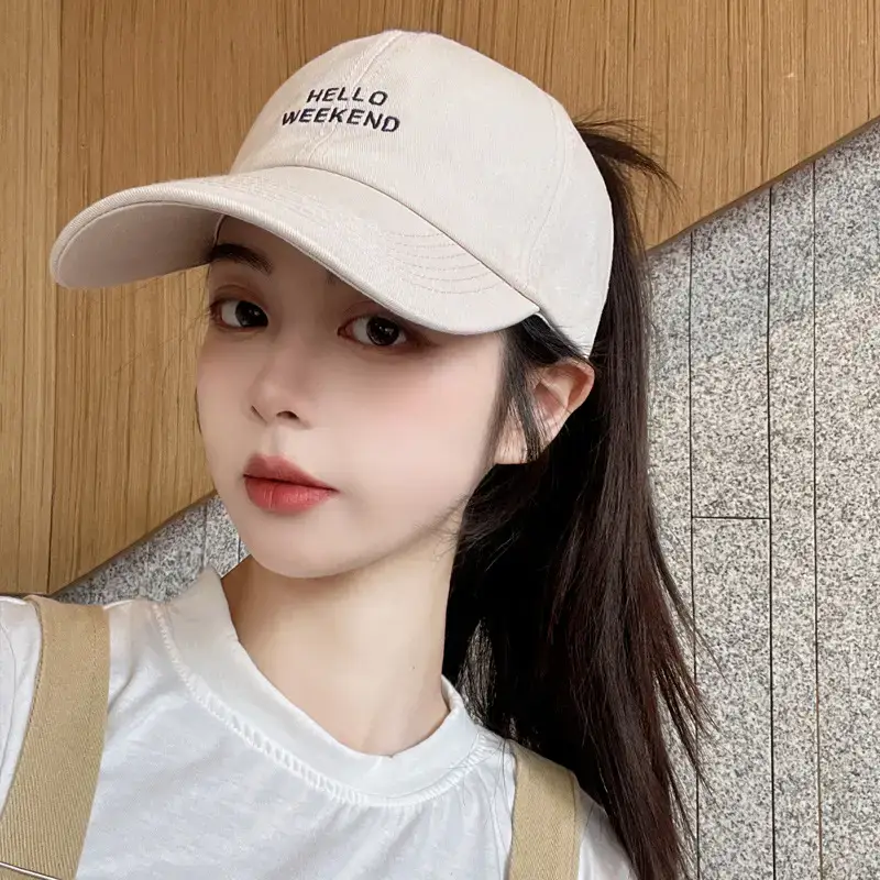 Women's Black One-Sleeve Baseball Cap with Sunshade - Image 4