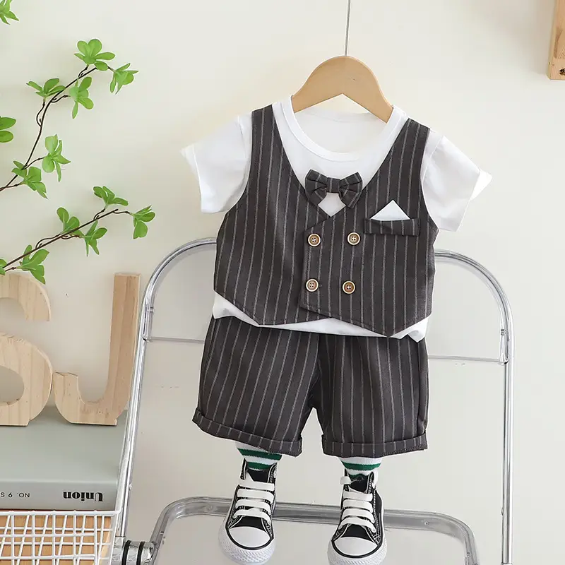 Boys Summer Vest Short Sleeve T Shirt Set - Image 3