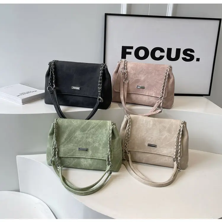 Green Velvet Chain Shoulder Bag for Women — feature 30