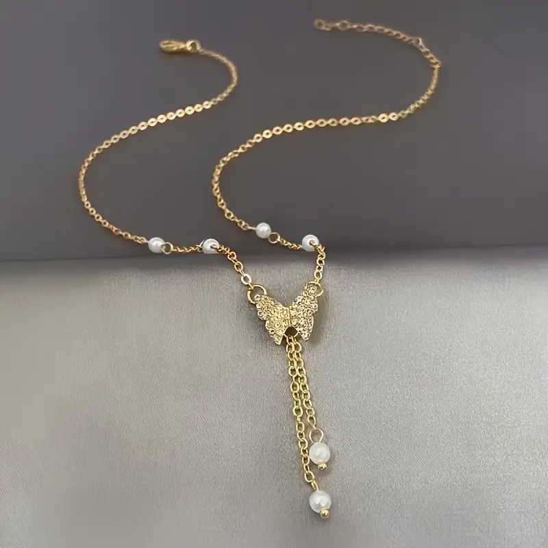 Gold Butterfly Pearl Clavicle Chain for Women