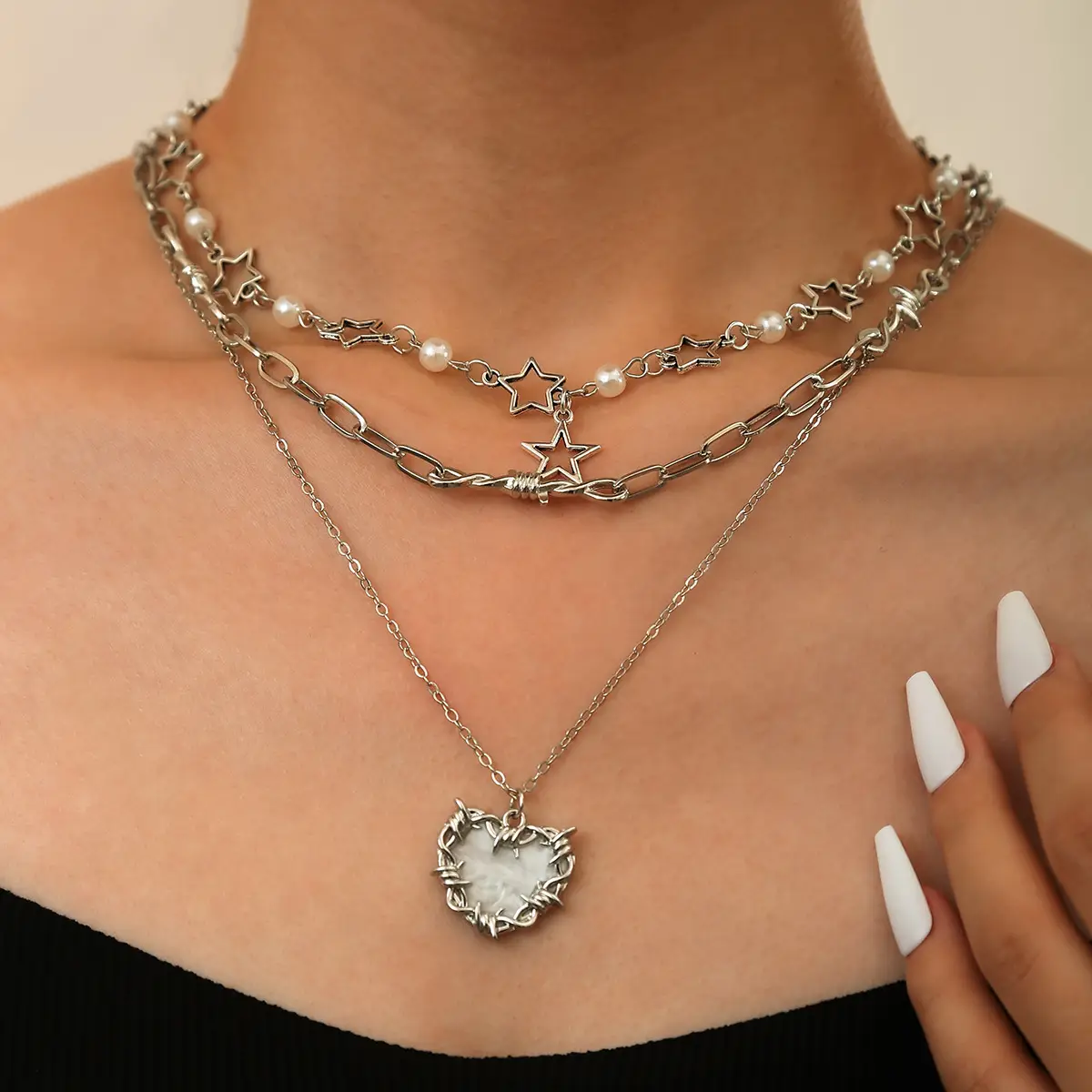 Gold Butterfly Pearl Clavicle Chain for Women