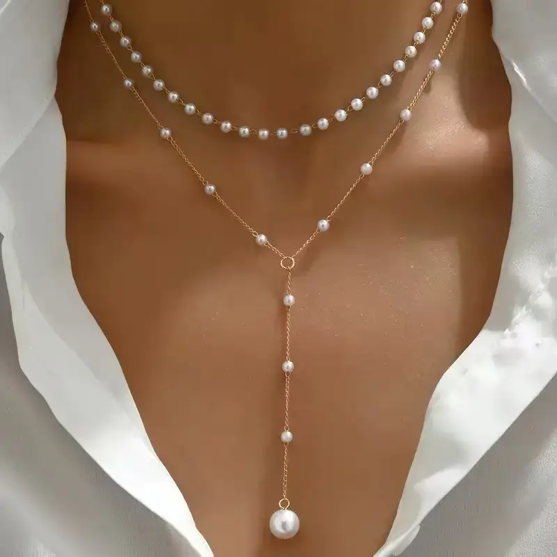 Gold Butterfly Pearl Clavicle Chain for Women