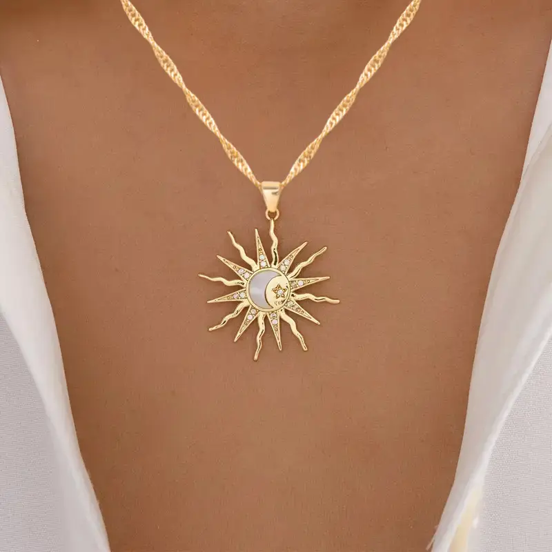 Gold Butterfly Pearl Clavicle Chain for Women