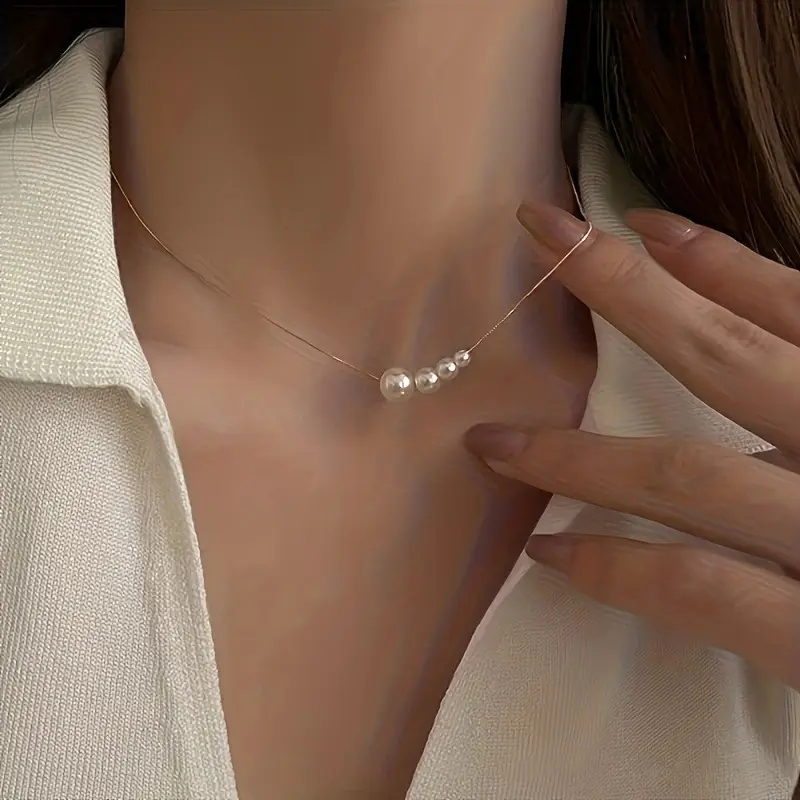 Gold Butterfly Pearl Clavicle Chain for Women