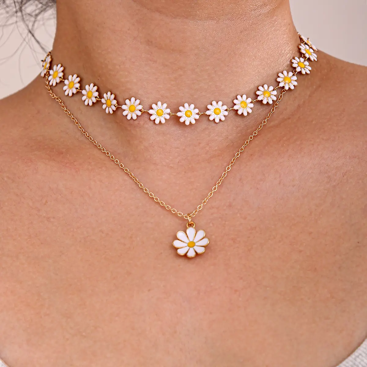 Gold Butterfly Pearl Clavicle Chain for Women