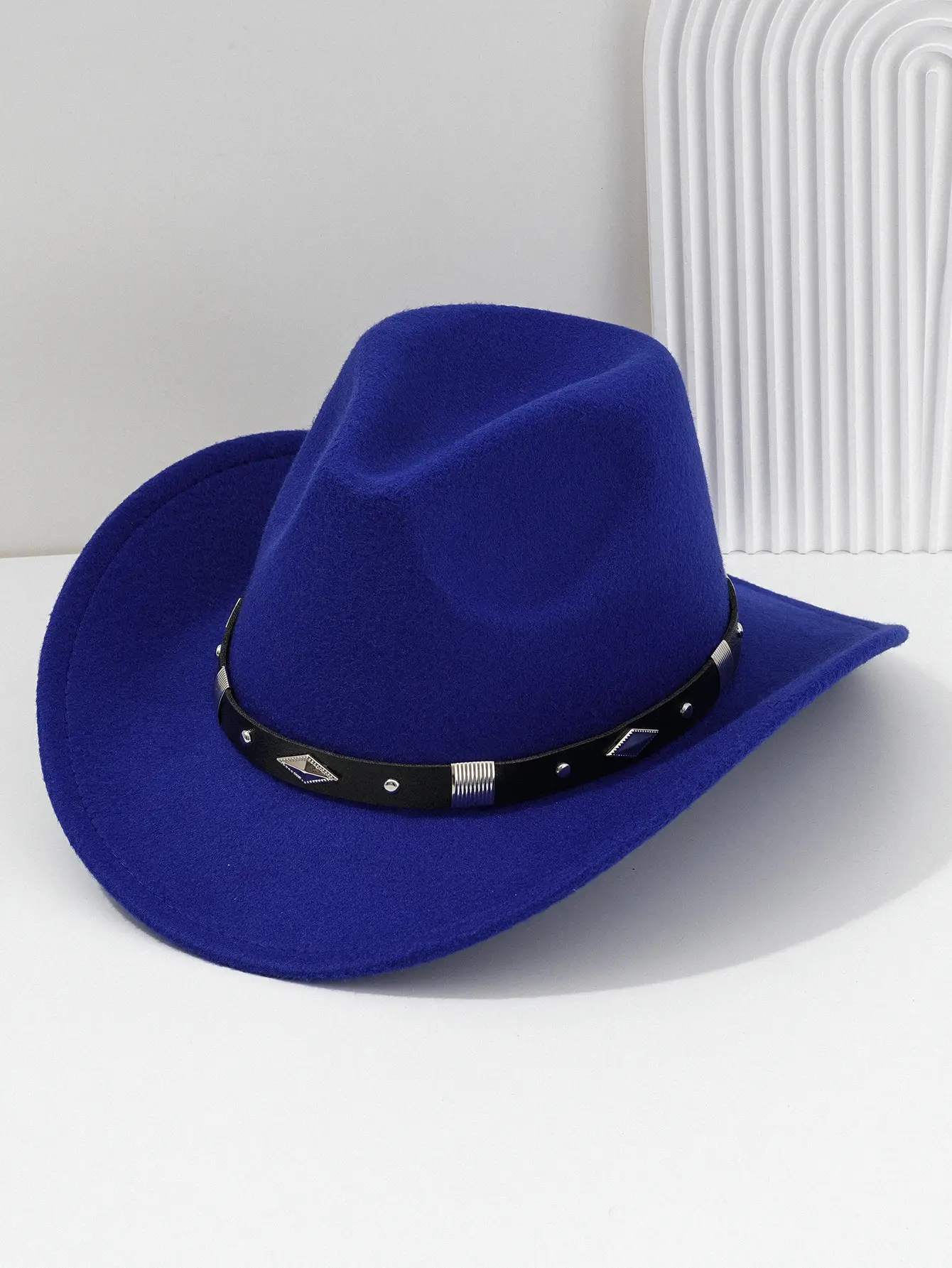 Men's Brown Felt Concert Hat with Metal Belt — feature 12