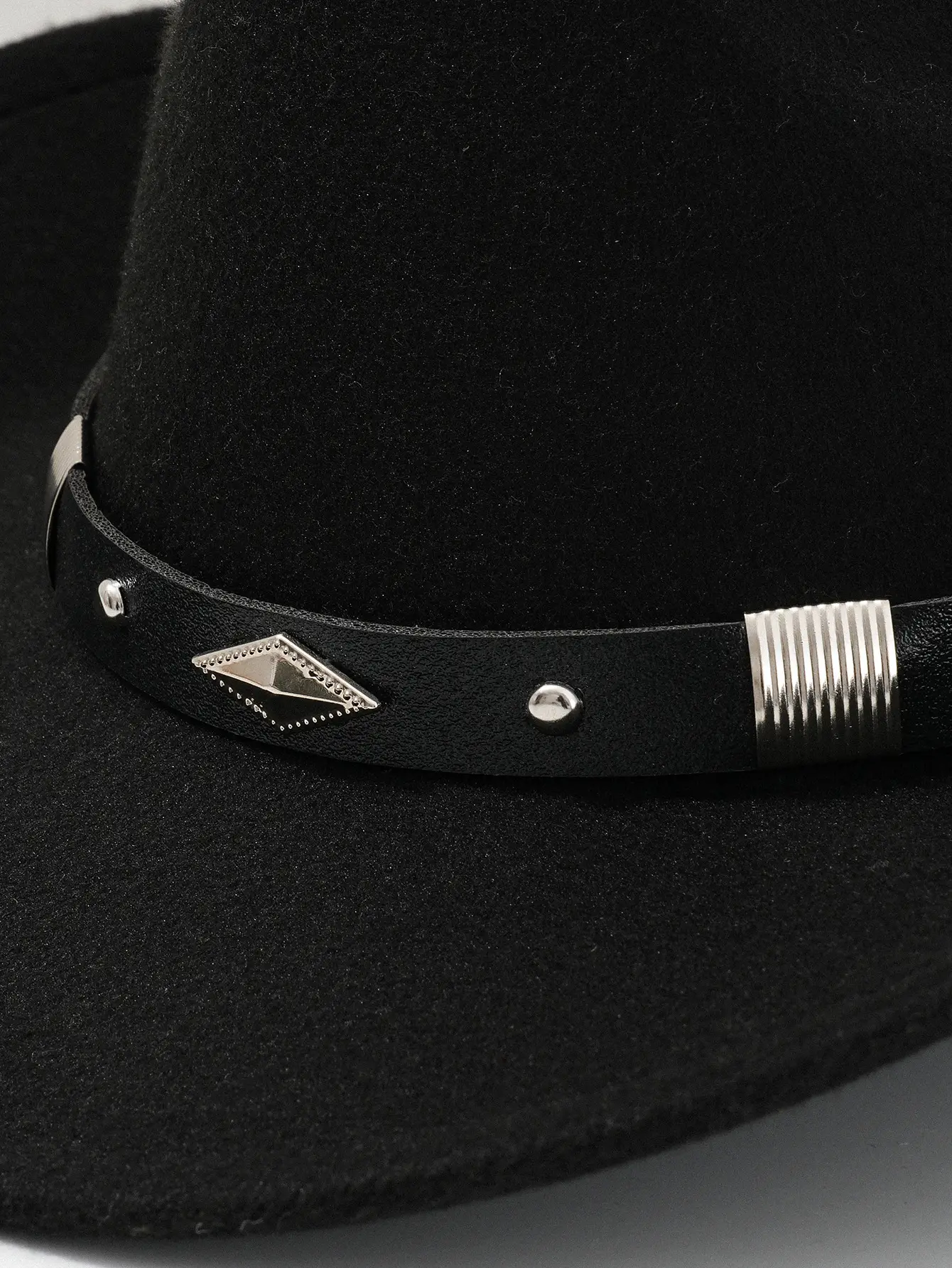 Men's Brown Felt Concert Hat with Metal Belt — feature 3