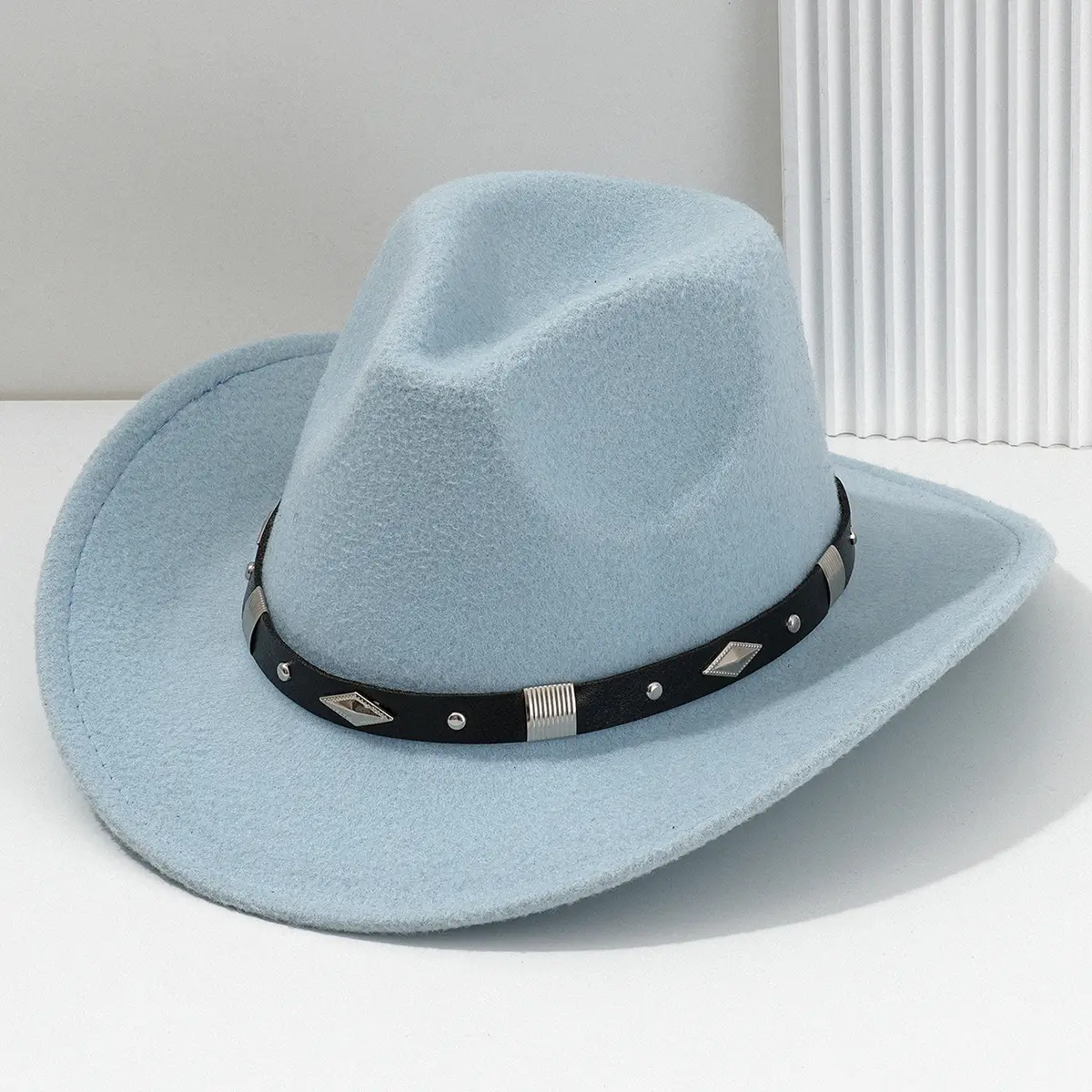 Men's Brown Felt Concert Hat with Metal Belt - Image 11