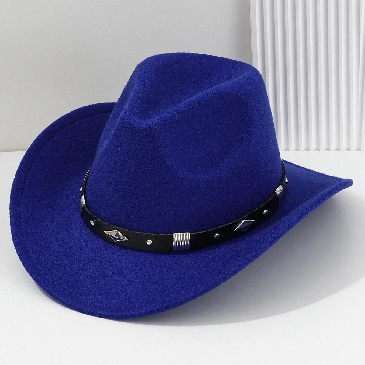 Men's Brown Felt Concert Hat with Metal Belt - Image 5