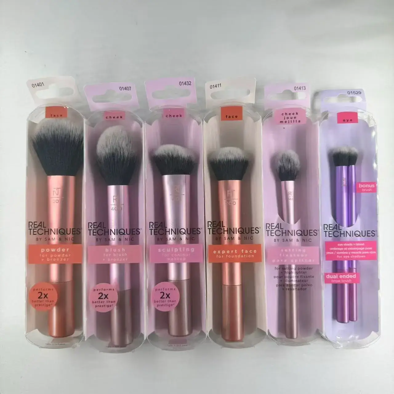Large Loose Powder Brush Beauty Tool for Blush & Eyeshadow - Image 28