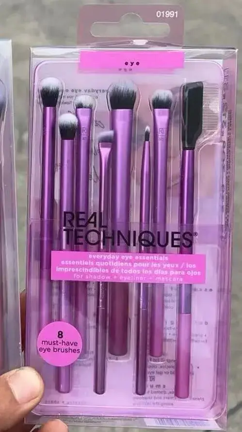 Large Loose Powder Brush Beauty Tool for Blush & Eyeshadow - Image 5