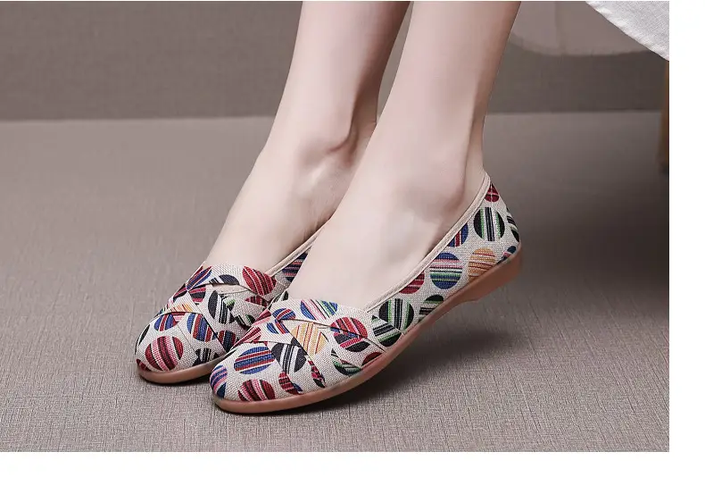 Spring and Summer New Old Beijing Cloth Shoes Women's Low-top All-match Canvas Shoes Slip-on Flat Shoes Low Heel Comfortable Fisherman Shoes — feature 11