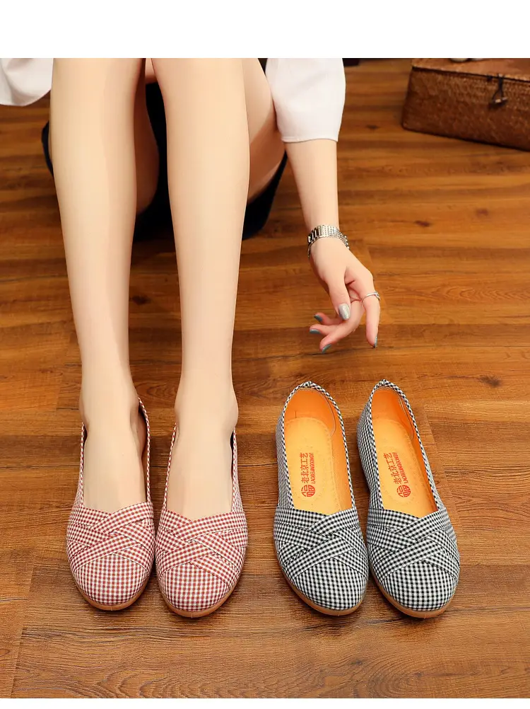 Spring and Summer New Women's Shoes, Old Beijing Cloth Shoes, Middle-Aged and Elderly Mother's Shoes, Comfortable Non-Slip Women's Flats, One-Step Tbottomon Soles — feature 13
