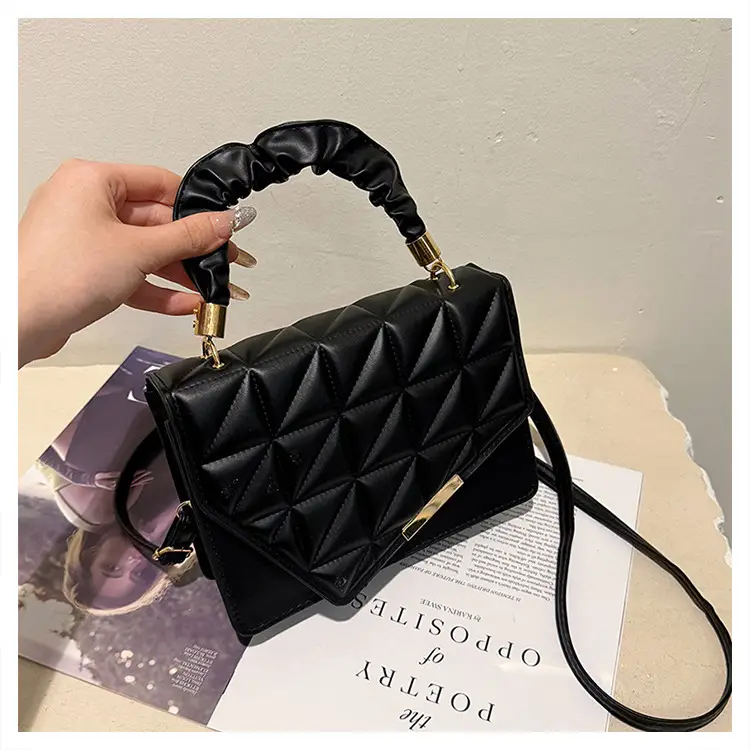 White Pleated Shoulder Bag for Women 2024 Spring — feature 25