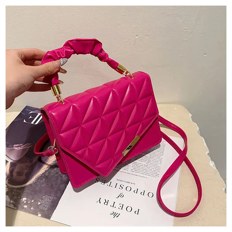 White Pleated Shoulder Bag for Women 2024 Spring — feature 26