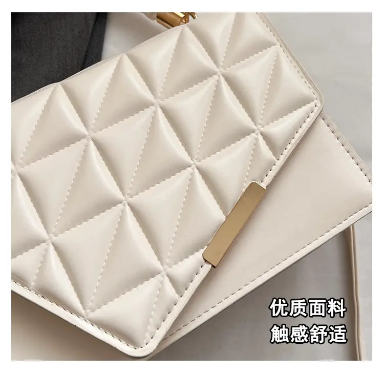 White Pleated Shoulder Bag for Women 2024 Spring — feature 5