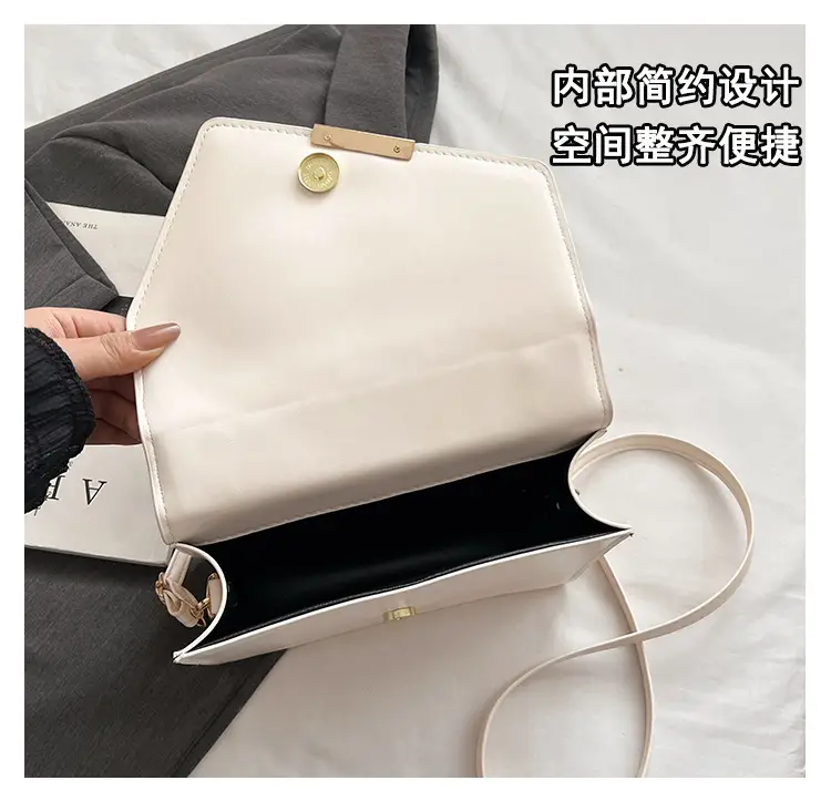 White Pleated Shoulder Bag for Women 2024 Spring — feature 7