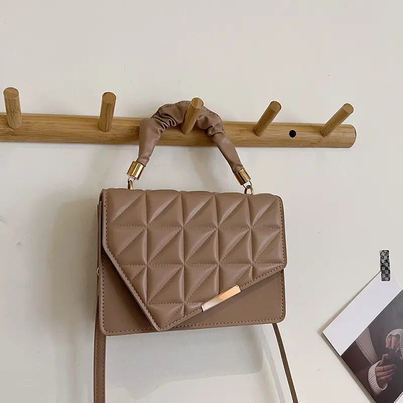 White Pleated Shoulder Bag for Women 2024 Spring - Image 3