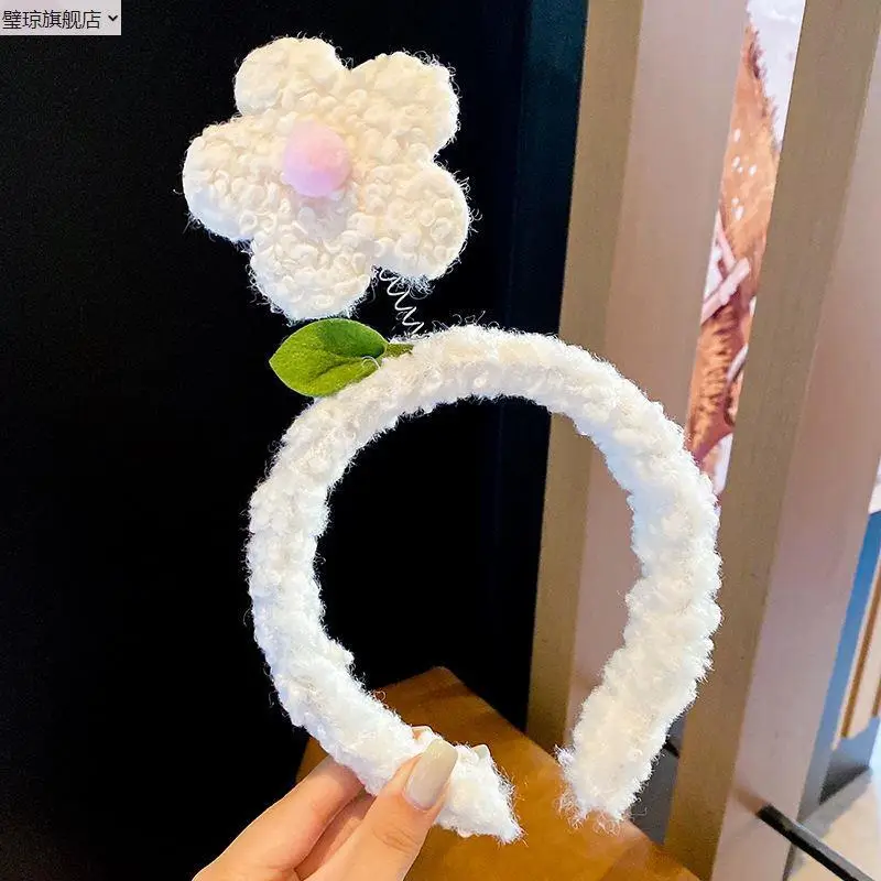 Plush Flower Hairband for Women Korean Style - Image 10